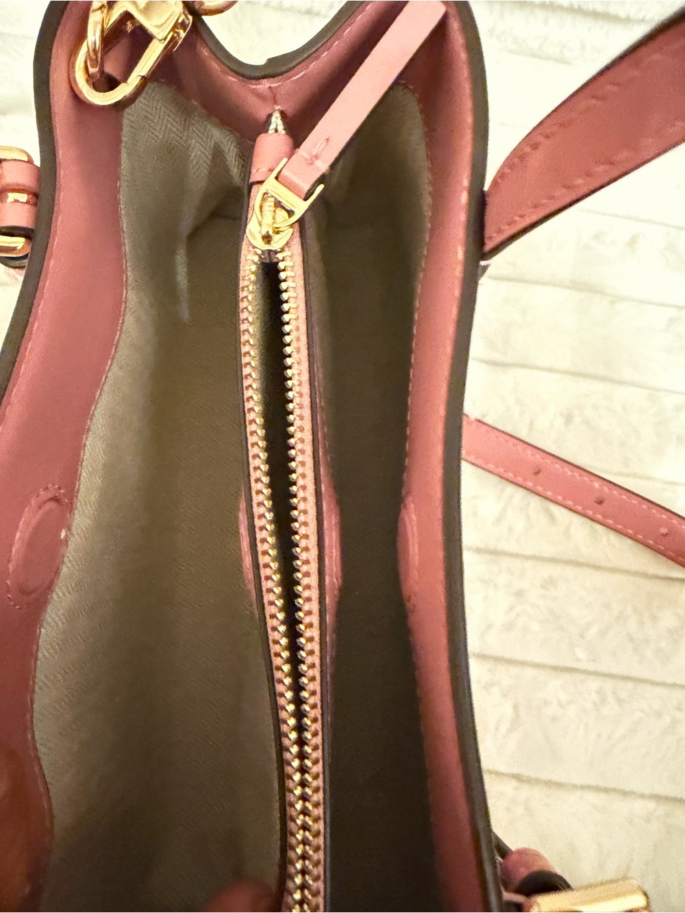 Tory Burch Rose Pink Leather Mini Satchel with Gold Hardware - Picture 6 of 11